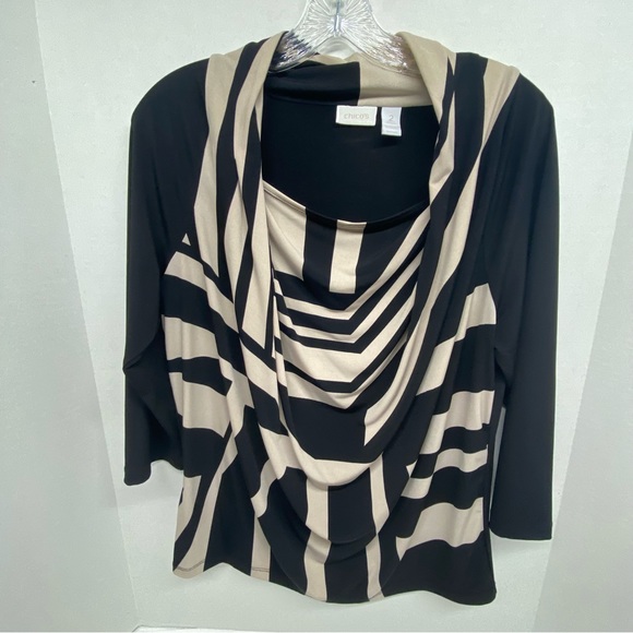 Chico’s womens size 2 Black Beige 3/4 sleeve top abstract sleeve unique neckline - Picture 1 of 10